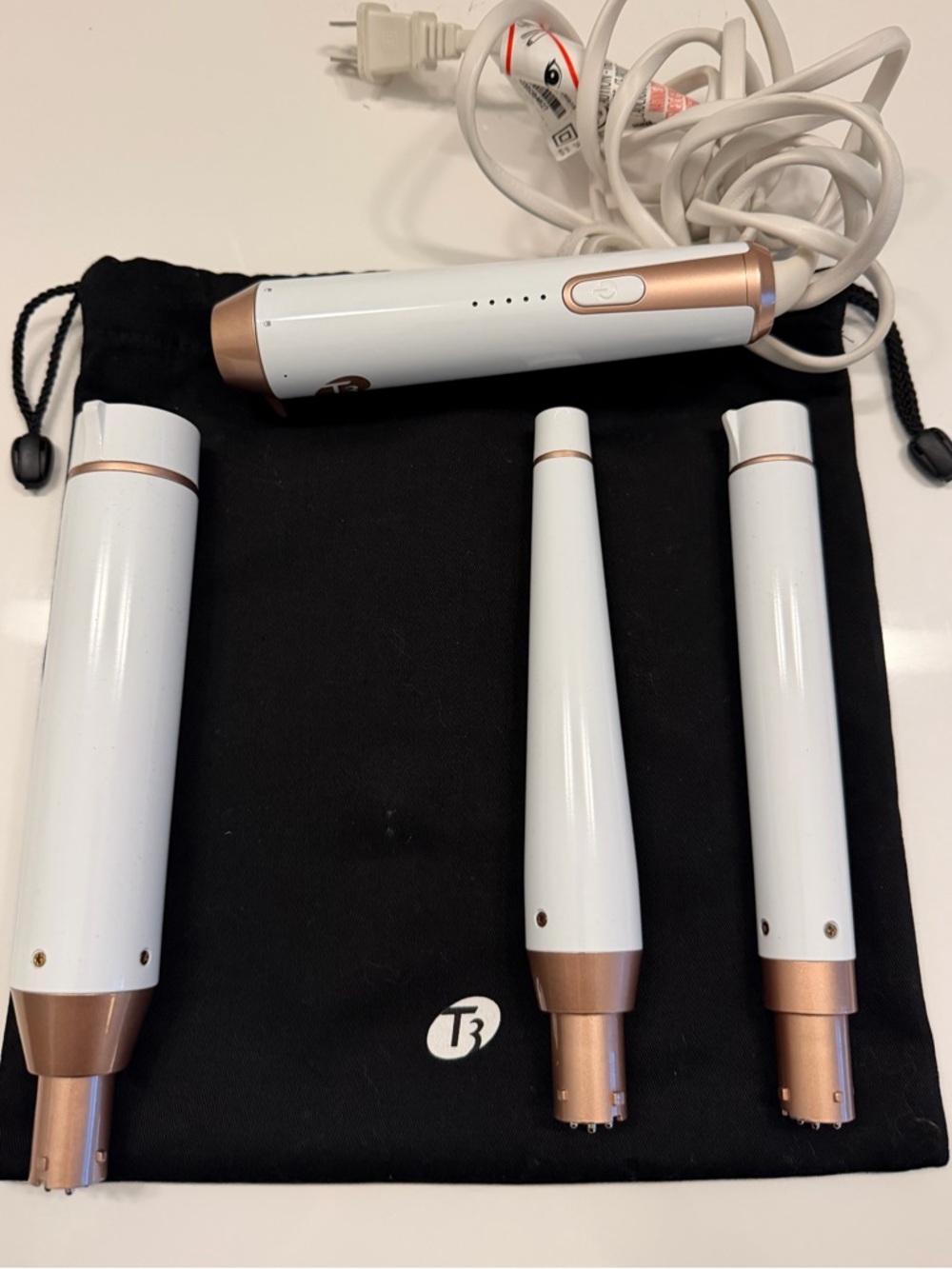 T3 Whirl Trio Interchangeable Curling Wand Set White/Rose Gold + 3 Barrels